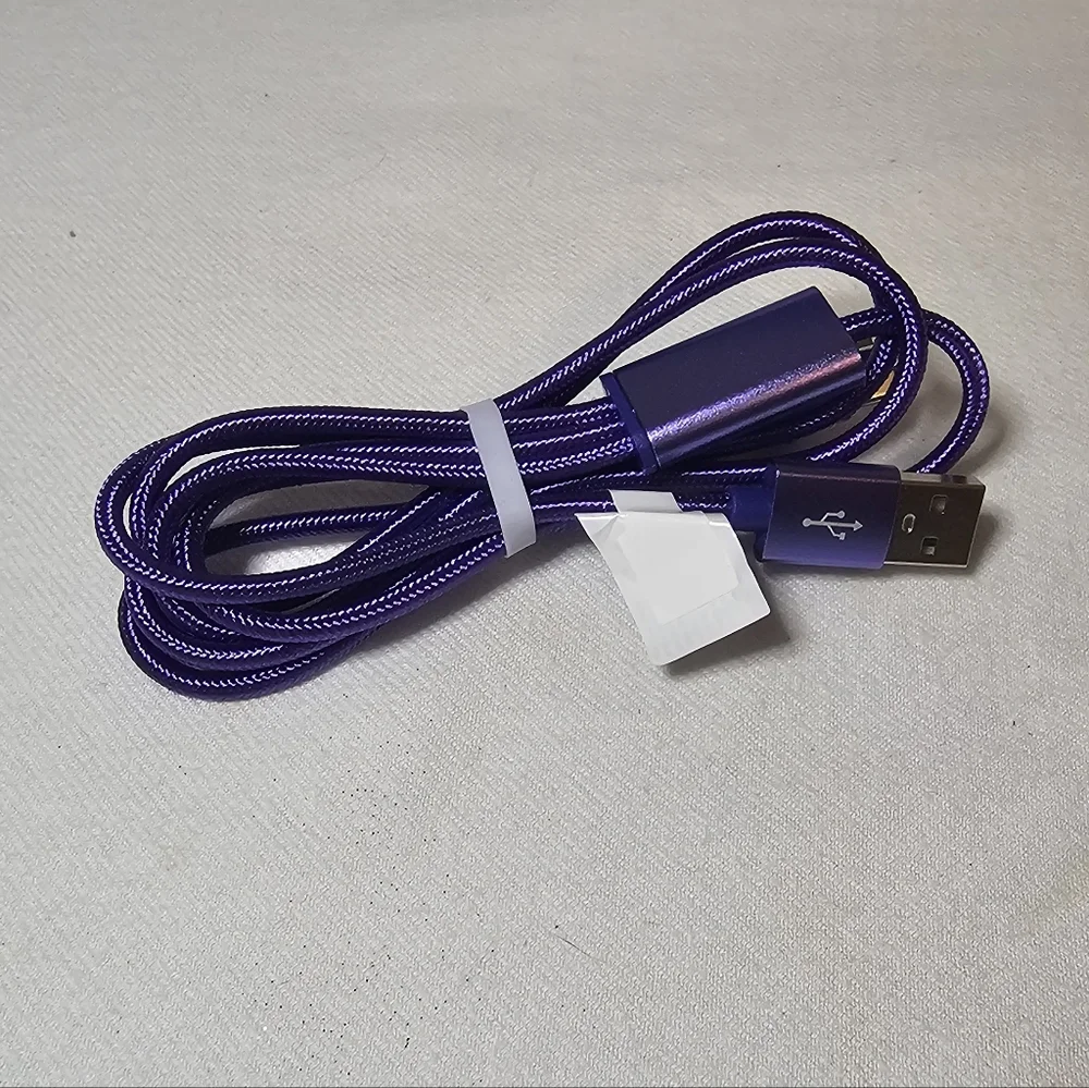 Multi Port Charger 3 ft NWT